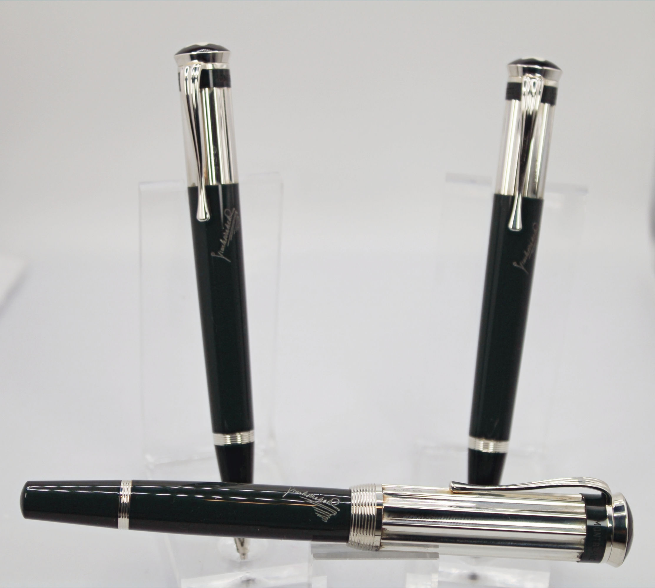 Montblanc 2001 SE Charrles Dickens 021626-MH-MB46-48
