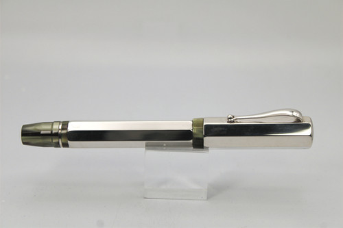 Montegrappa Eleganza Fountain pen (082026-LG-Mont 29 | BillsFinePens