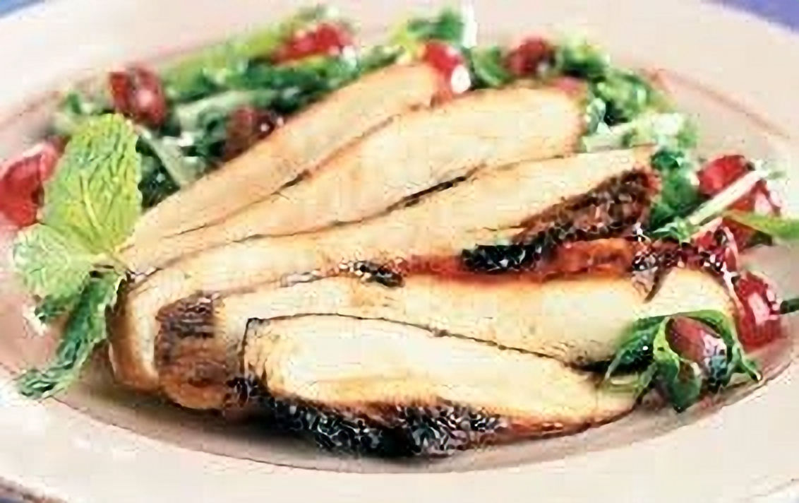 Balsamic Chicken on Spinach, Fennel and Grape Slaw