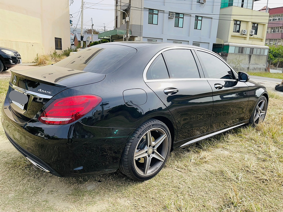縮圖：BenzC300AMG SEDAN