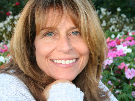 I'm a Death Doula. These are 10 Lessons I've Learned About Living from the Dying - by Diane Button