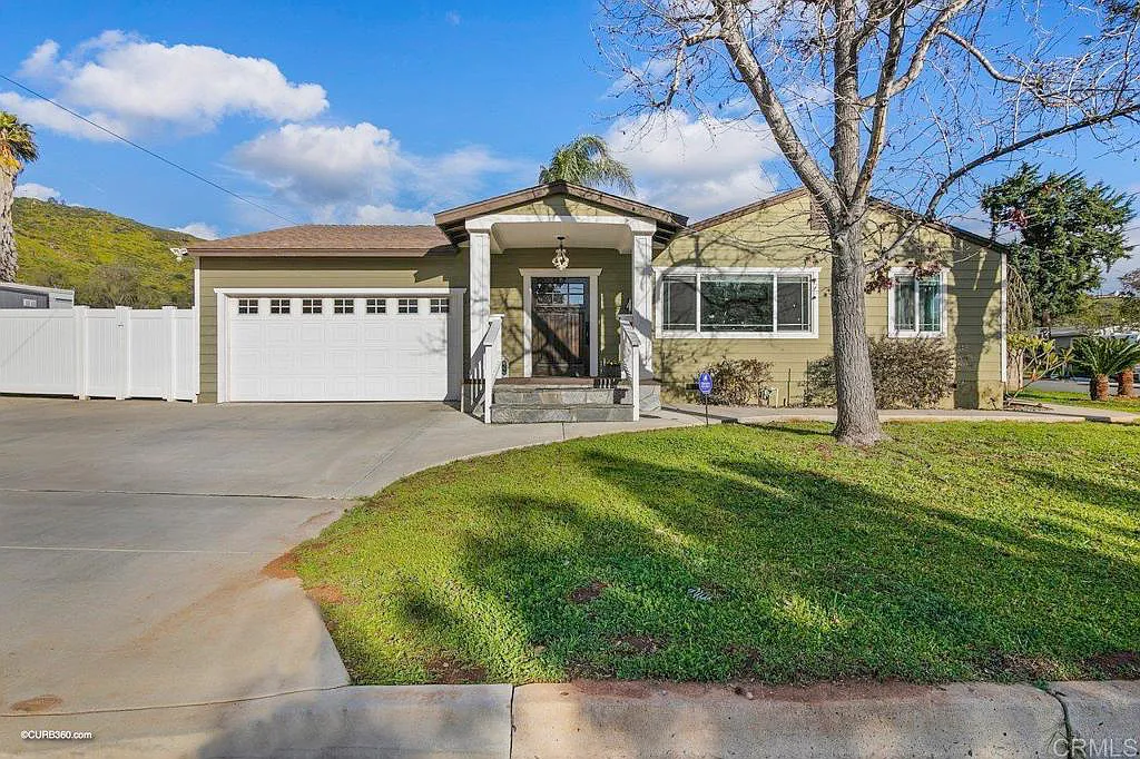 1825 Peppervilla Dr.
