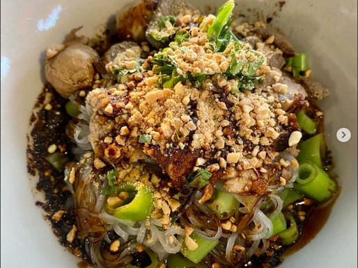 ก๋วยเตี๋ยวเรือนรกแตก สาขาบางแสน