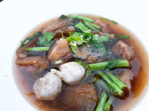 ก๋วยเตี๋ยวธัญรส บางแสน