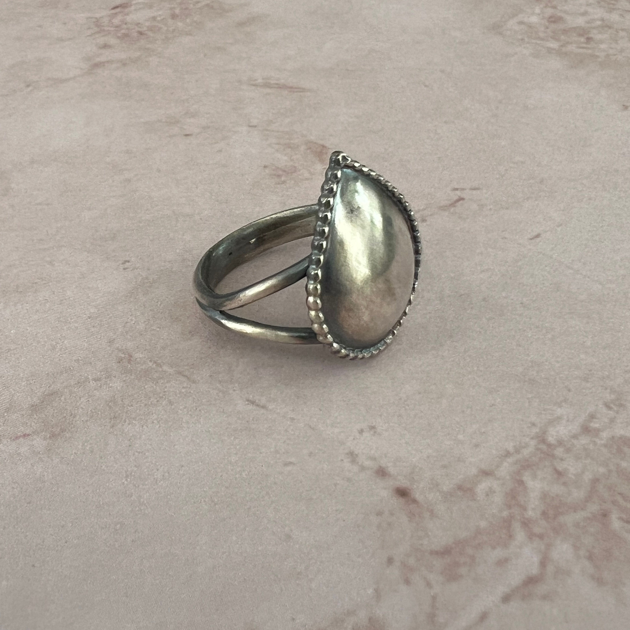 Pear-shaped Silver Ring