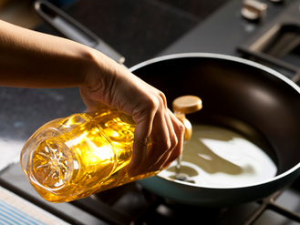 cooking with vegetable oil