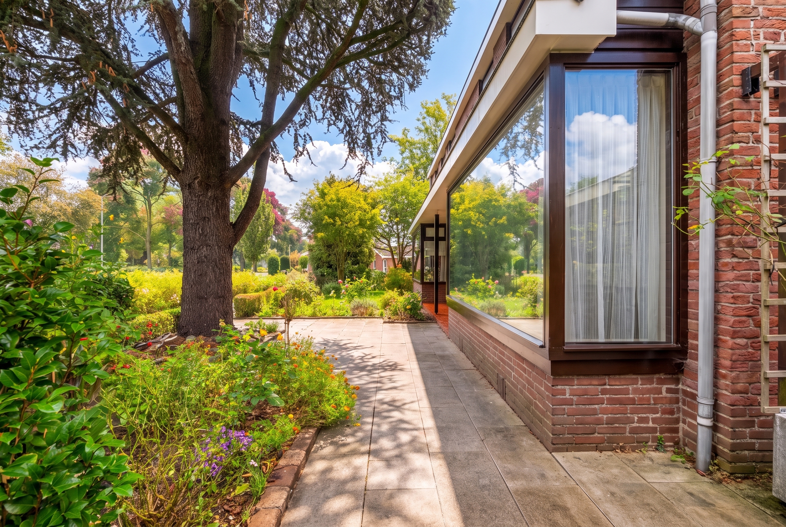 Tussenwoning te koop: Vossenschanslaan 120, Woerden