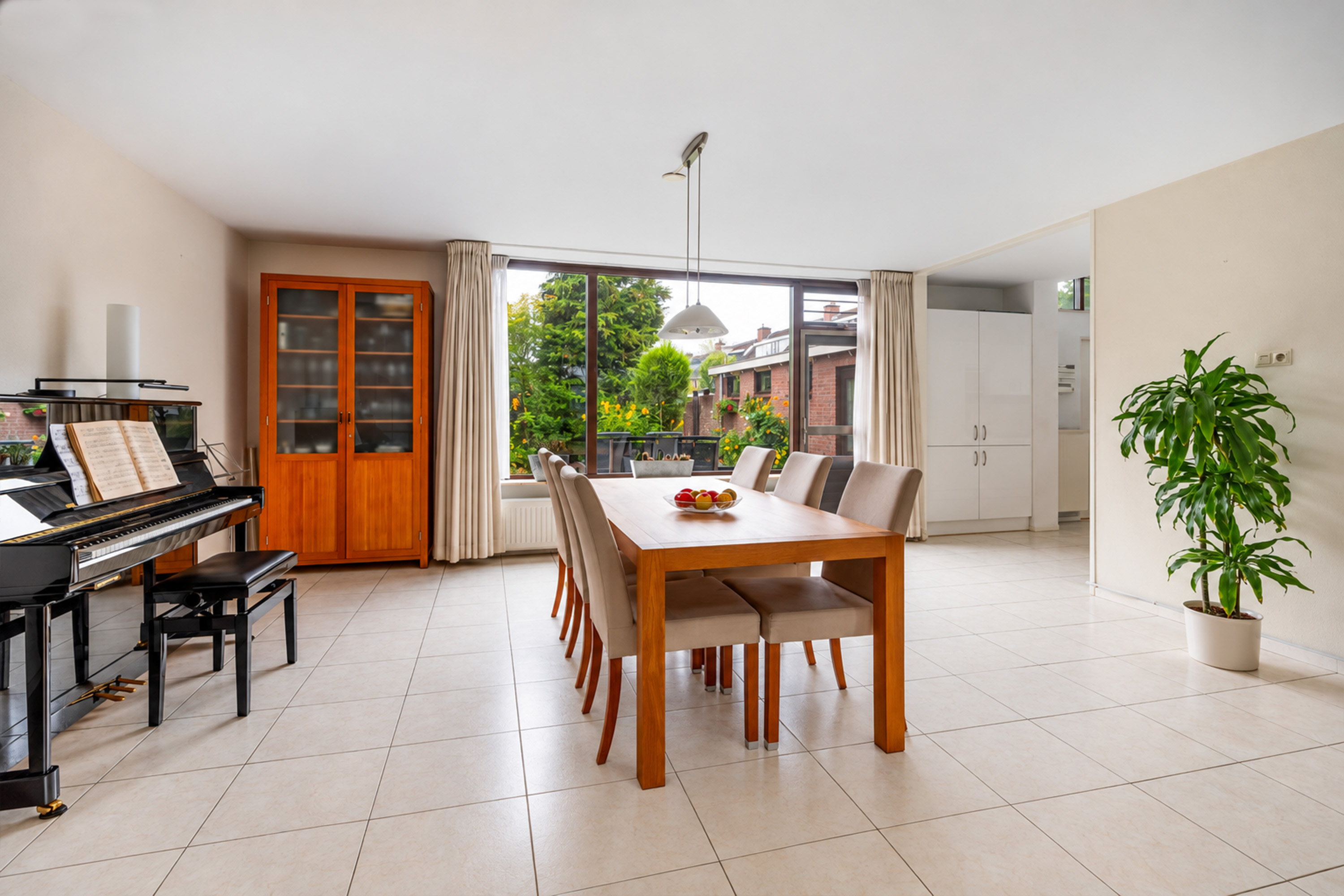 Tussenwoning te koop: Vossenschanslaan 120, Woerden