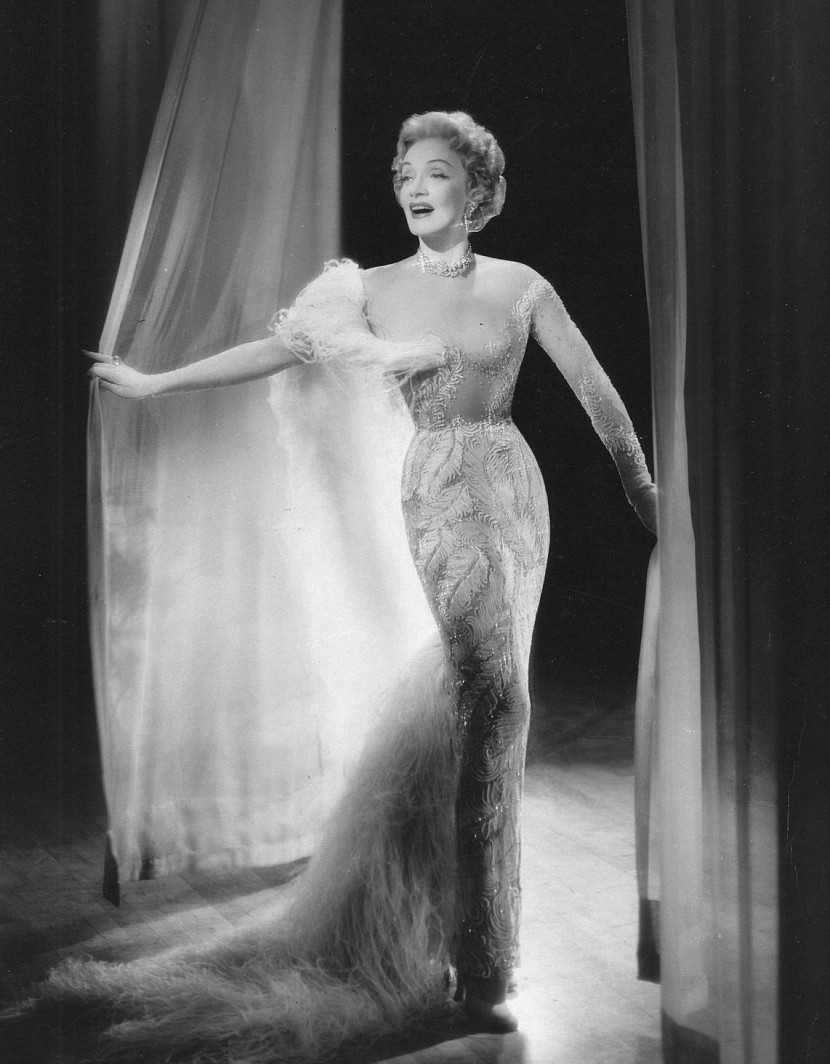 Marlene dietrich nude pics