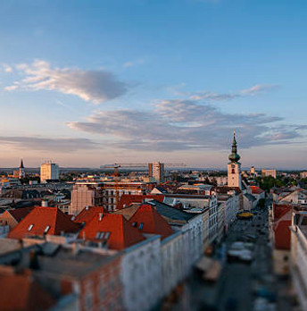 istockphoto-2216028377-612x612.jpg