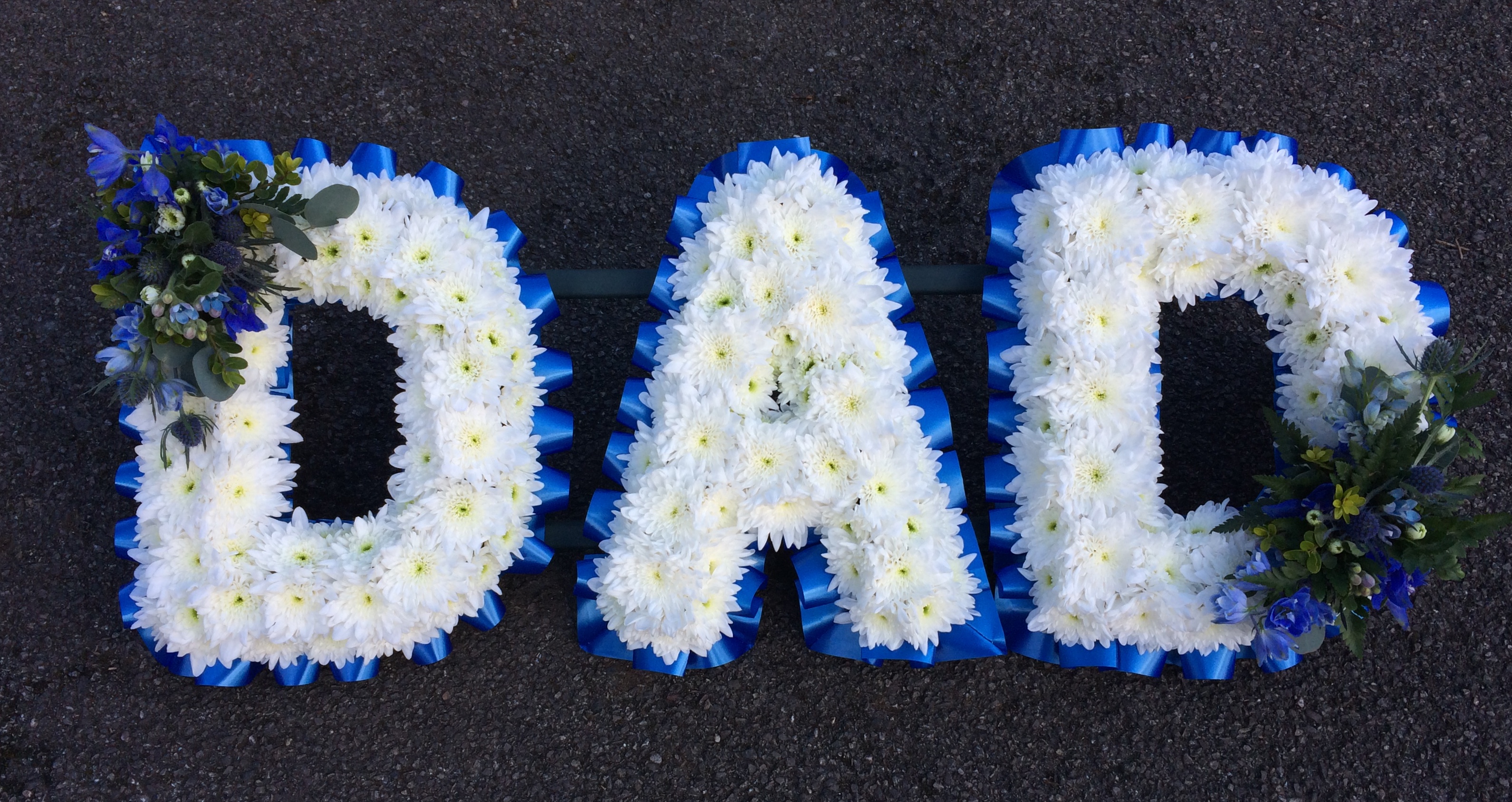 Name tributes available.