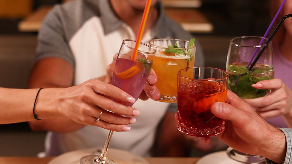 0_Drinks_Cocktail_1920x1080.mp4