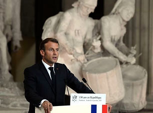 bbb7d78335eebfaa4ad270cce6d2404f_edited.