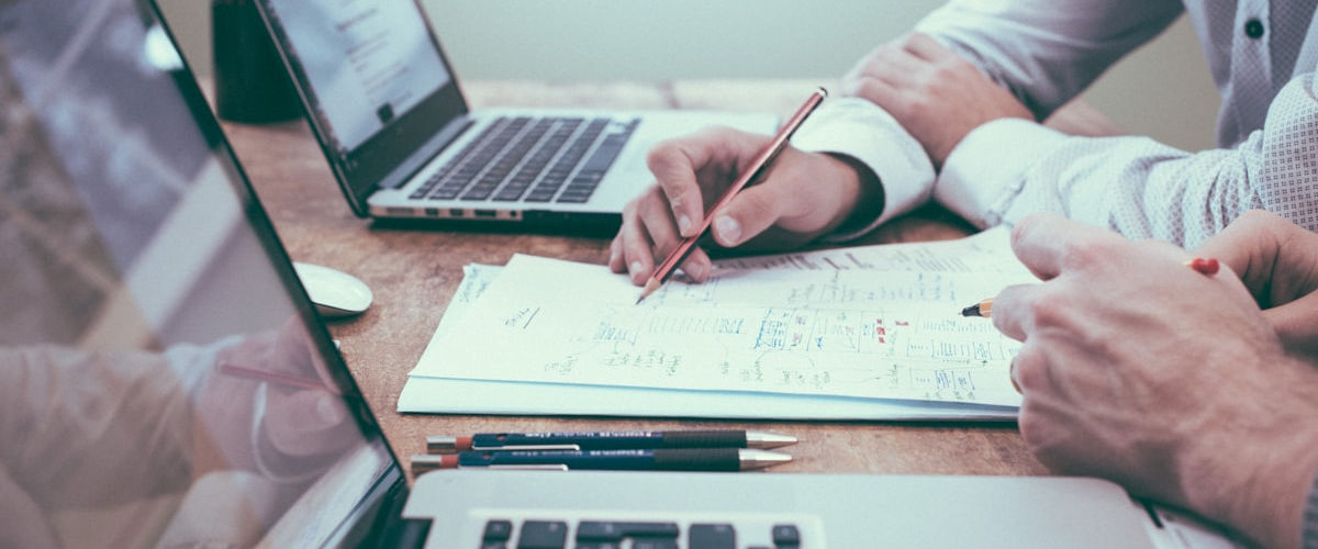 Why Your Best Initiatives Keep Stalling — And How to Fix It with Expert Project Delivery