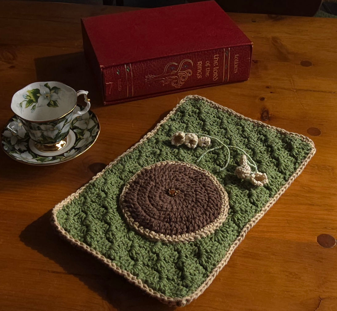 Cozy Cottage Book Sleeve