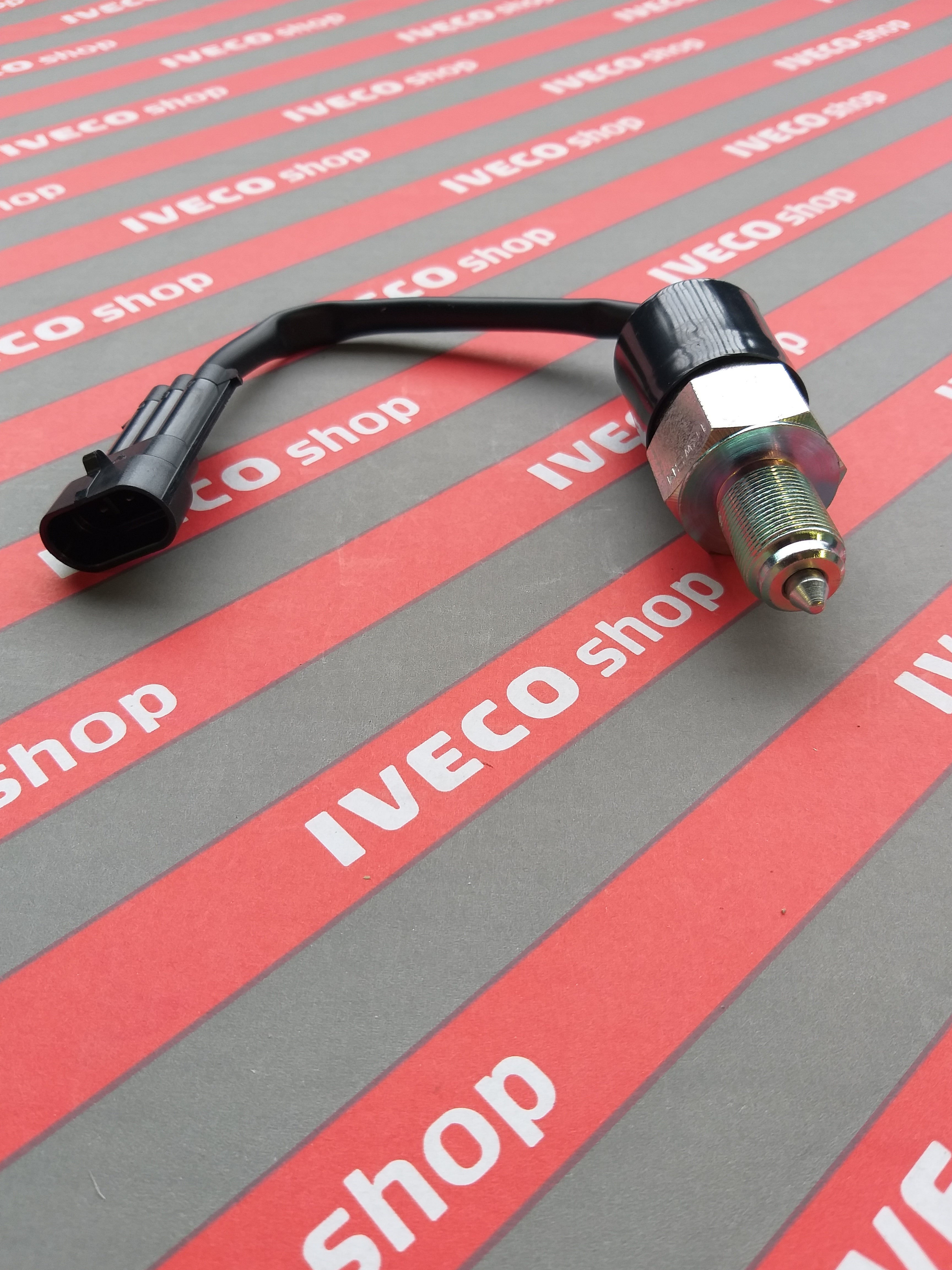 504043103 INTERRUTTORE DIFFERENZIALE IVECO STRALIS TRAKKER HI-WAY EUROSTAR EUROT