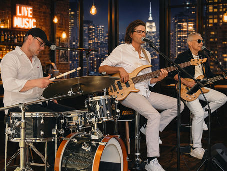 Calhan trio live Englishman in New York