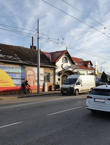 velkoformátové plachty (štítovky)