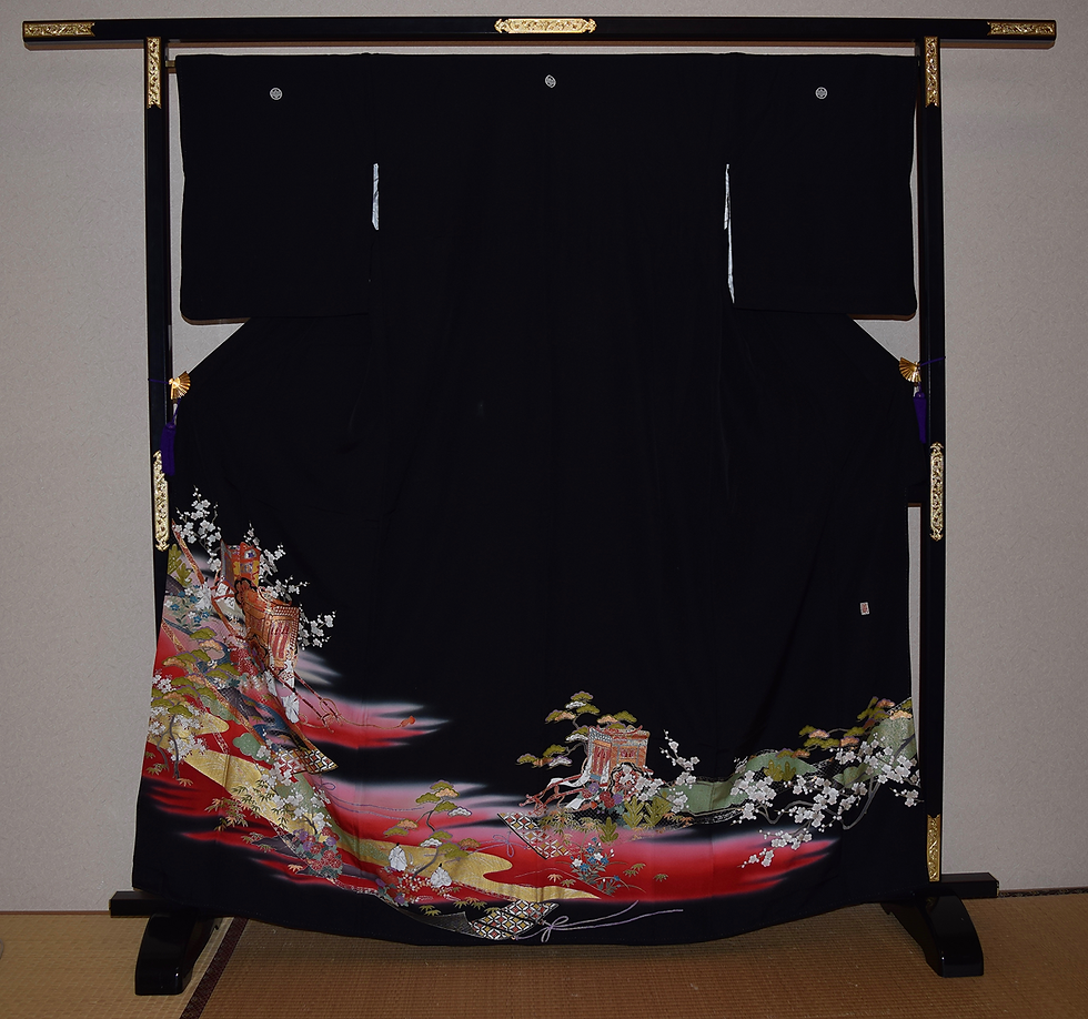 Thumbnail: Hand Made Vintage Silk Kimono in Hand Crafted Frame