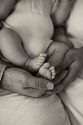 newborn lifestyle family photoshoot