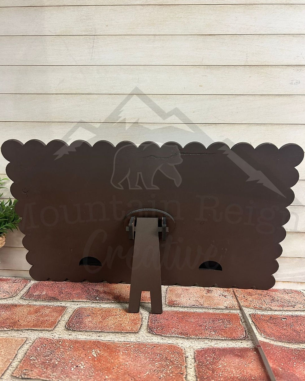 Thumbnail: Farmhouse Double Window Double Scalloped Interchangeable Sign