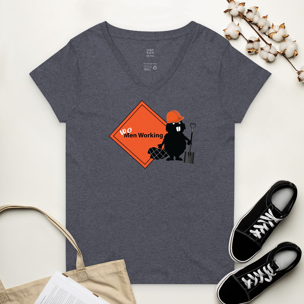 Women’s recycled v-neck t-shirt-Beaver/Working