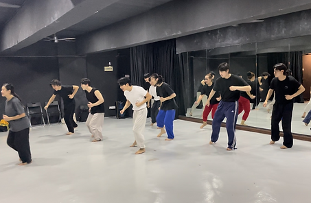 'Koreysia' - Showcase