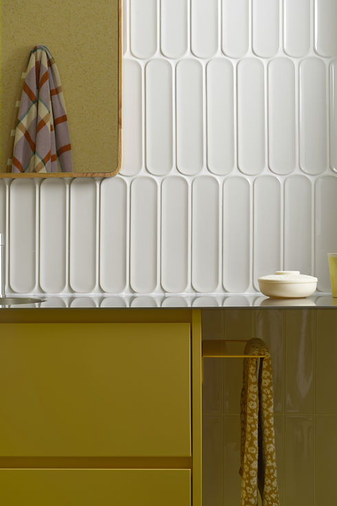 Natalia Glucina_Leigh Bach_Yellow Bathroom 3.jpg