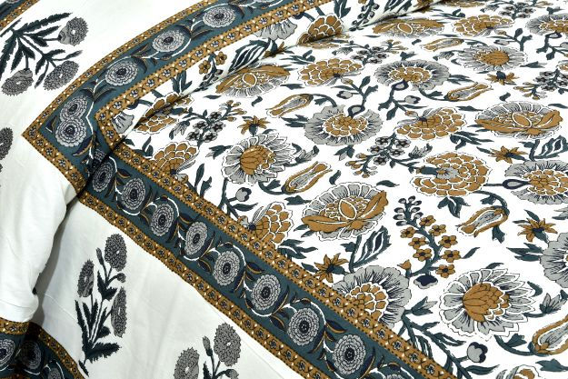 Thumbnail: Art Print Premium Cotton Bedsheet with 2 Pillow Covers King Size