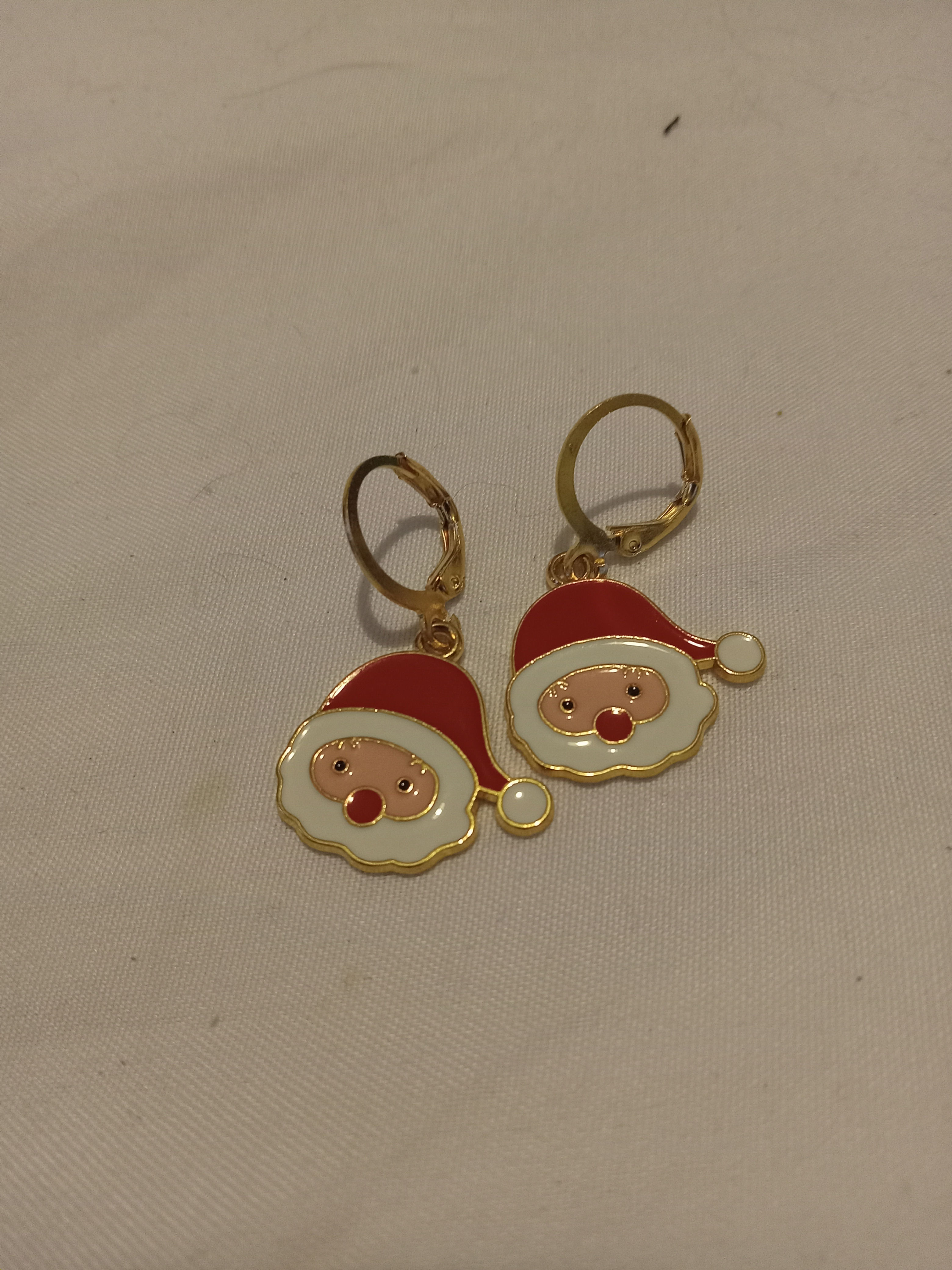 Santa clause Christmas gold earring