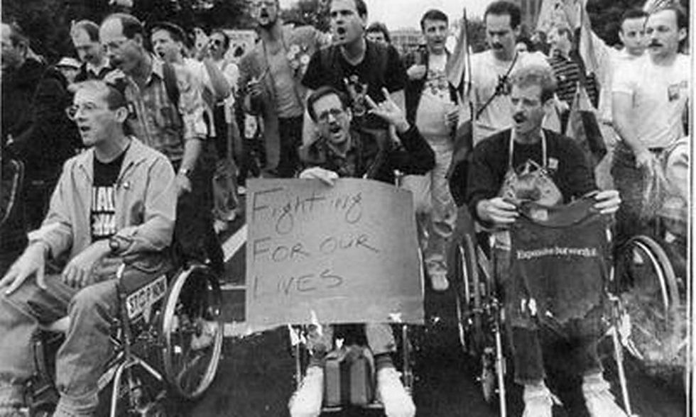 O movimento gay pelo mundo contra o vírus da Aids em 1987