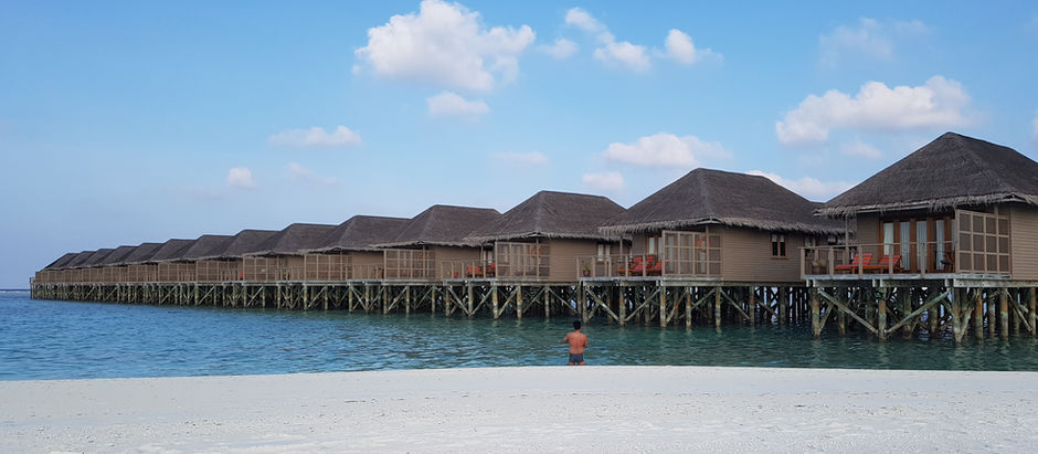 Maldives - perfect getaway for young families !