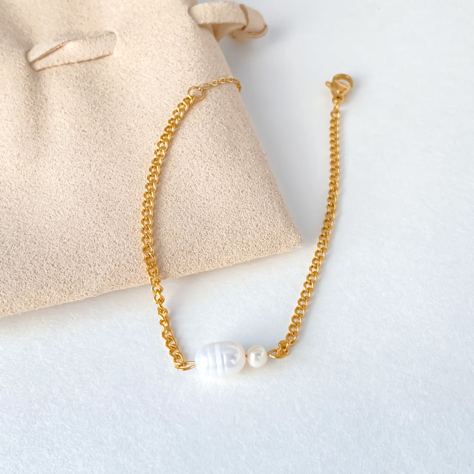 Thumbnail: Pearl Station Bracelet