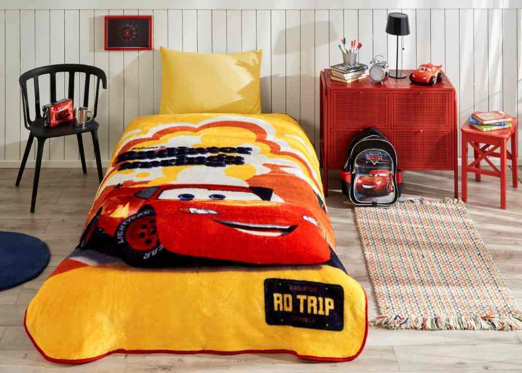 BATTANIYE LISANSLI 155X215 CARS MC QUEEN ROAD