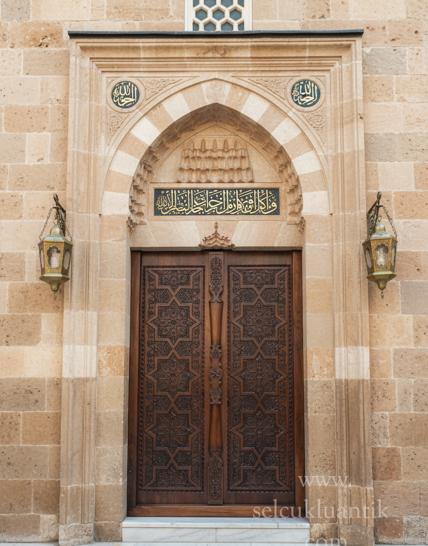 تصاميم أبواب المساجد