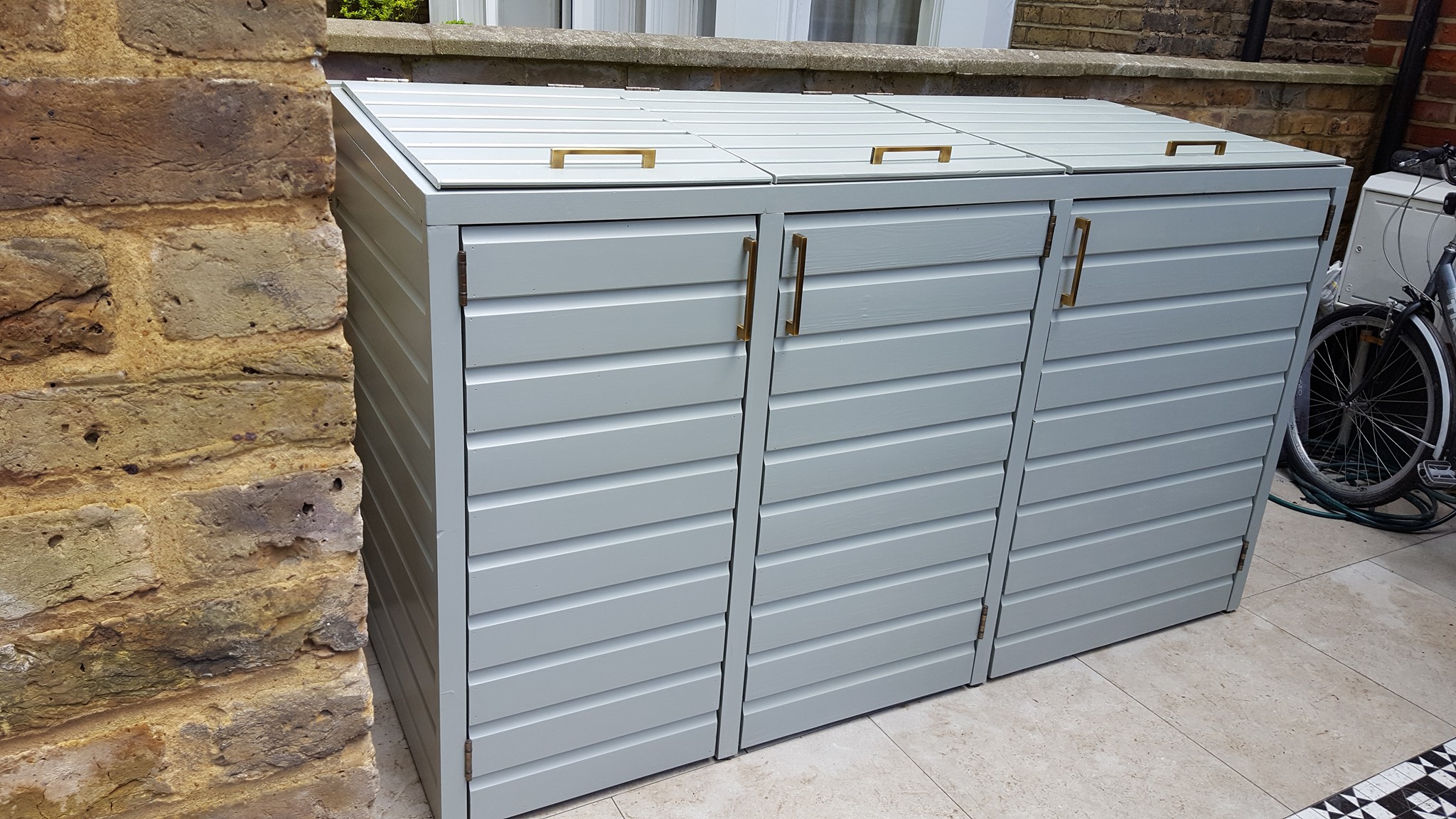 The Bin Store Company Bespoke Handmade Wheelie Bin Store