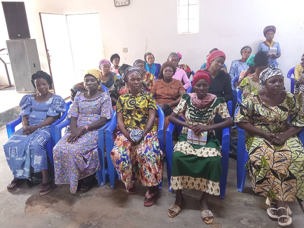 Campanha evangelística reúne mães de igrejas ligadas aos Gideões 24h em Bukavu, no Congo