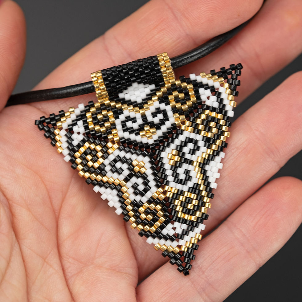 Thumbnail: Pendant "Blooming Of The Hearts"