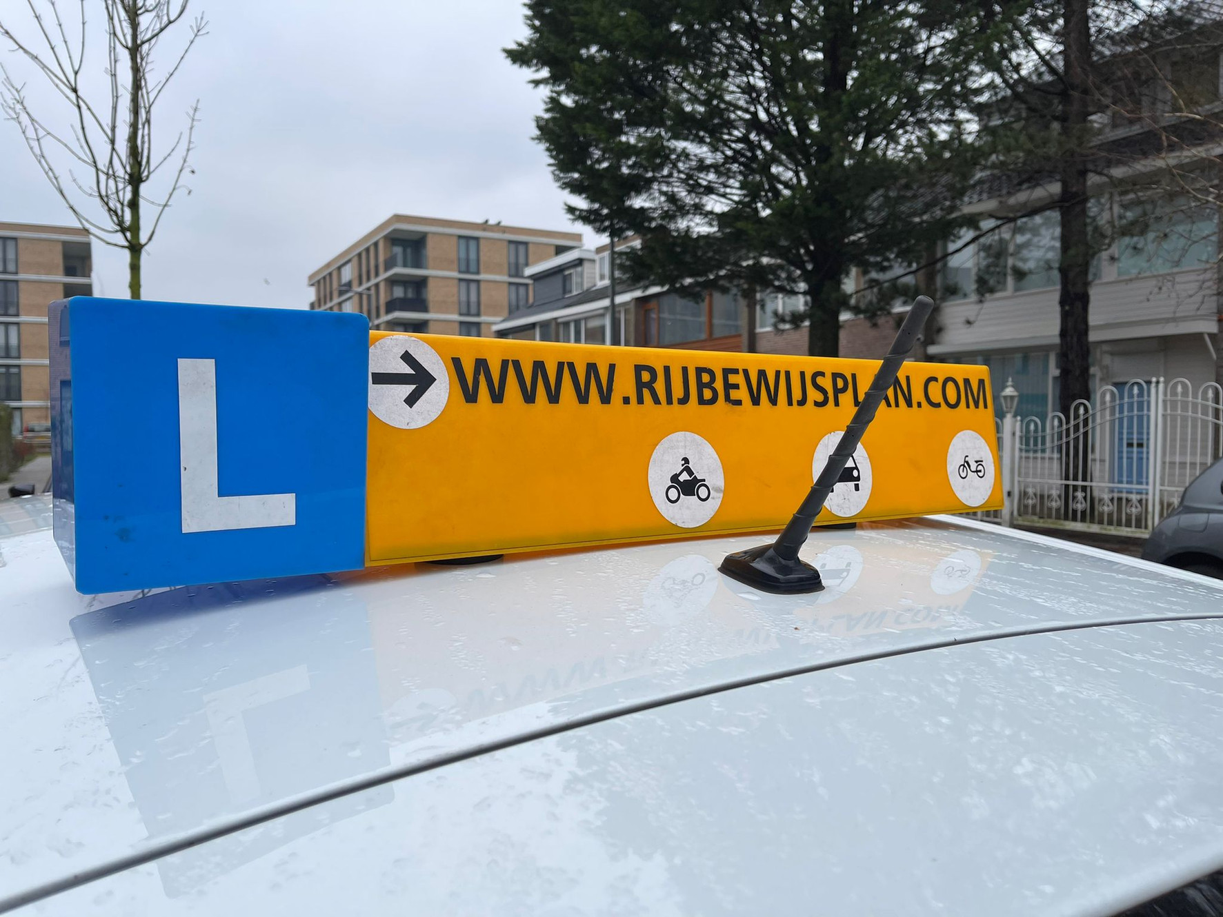 Rijles Automaat & Schakel Rijschool Rijbewijs Plan