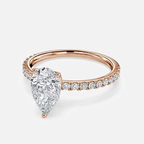 Ring mit Pear Lab-Grown Diamanten