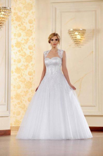 Suknia ślubna ADESSO 2016 model Sonia