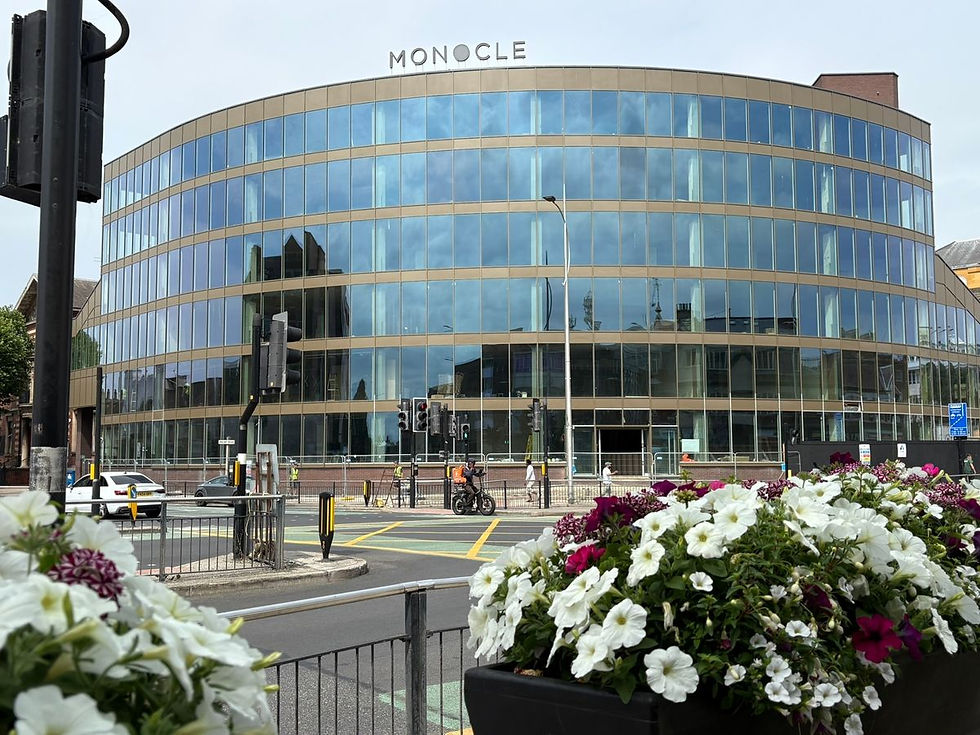 external picture of Monocle in Hull