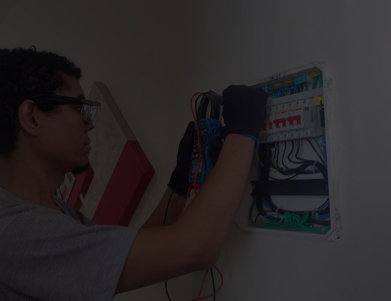 Eletricista Residencial Perto de Mim (Vi