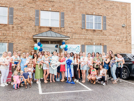 Gulf Coast Lactation Community Center Celebrates Grand Opening with Ribbon Cutting, Big Latch On, & Free Family Resources
