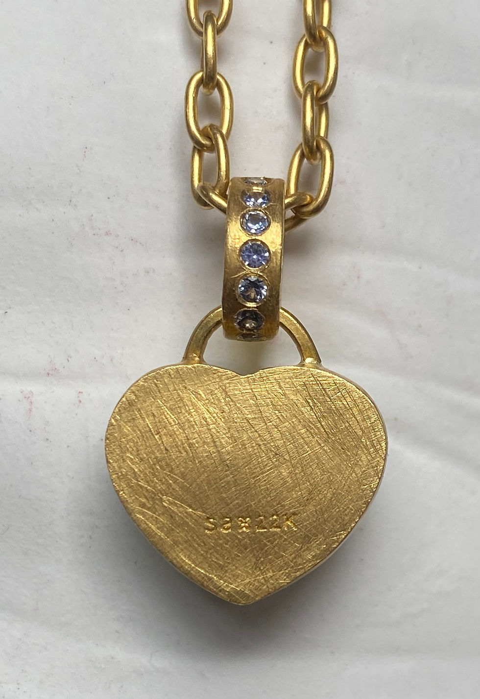 Thumbnail: Emerald heart pendant