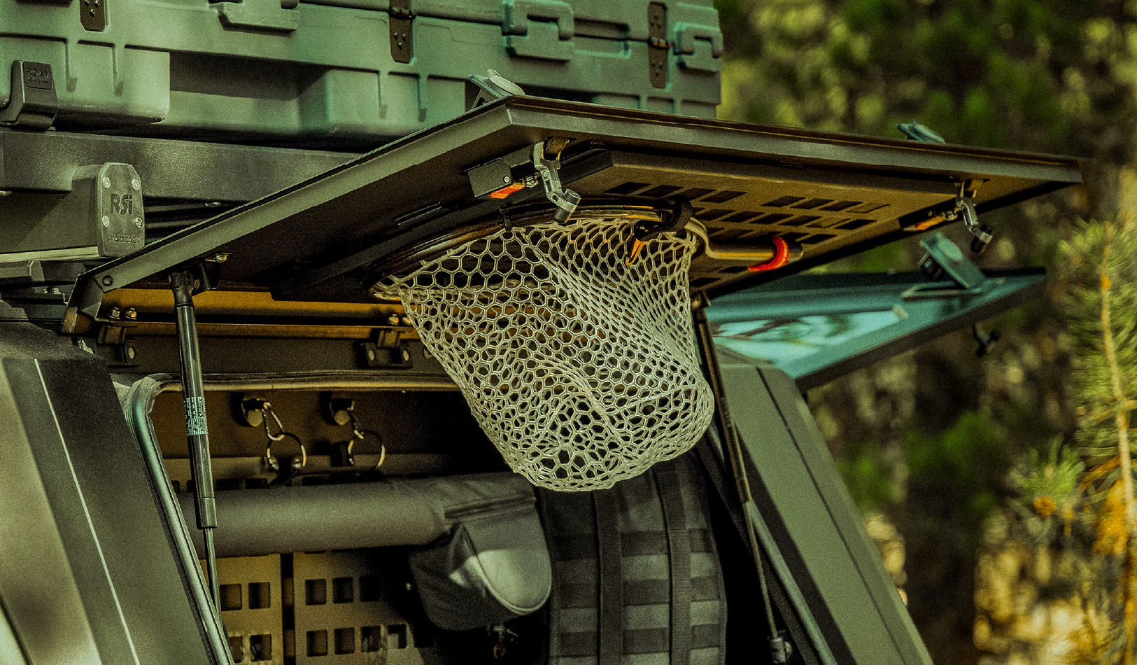 MOLLE Inset 1.jpg