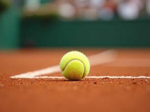 En eksplosiv morgenrapport med de råeste høydepunktene, resultater og det intense kvartfinaledramaet fra Roland-Garros og fransk tennis i juni 2026