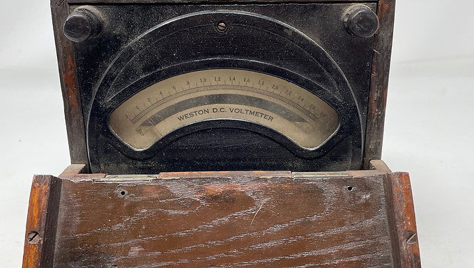 Vintage Weston Electrical Volt Meter Model 30721
