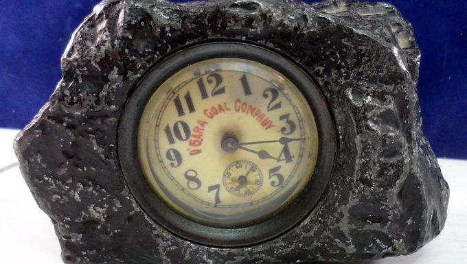 Coal Company Advertising Clock