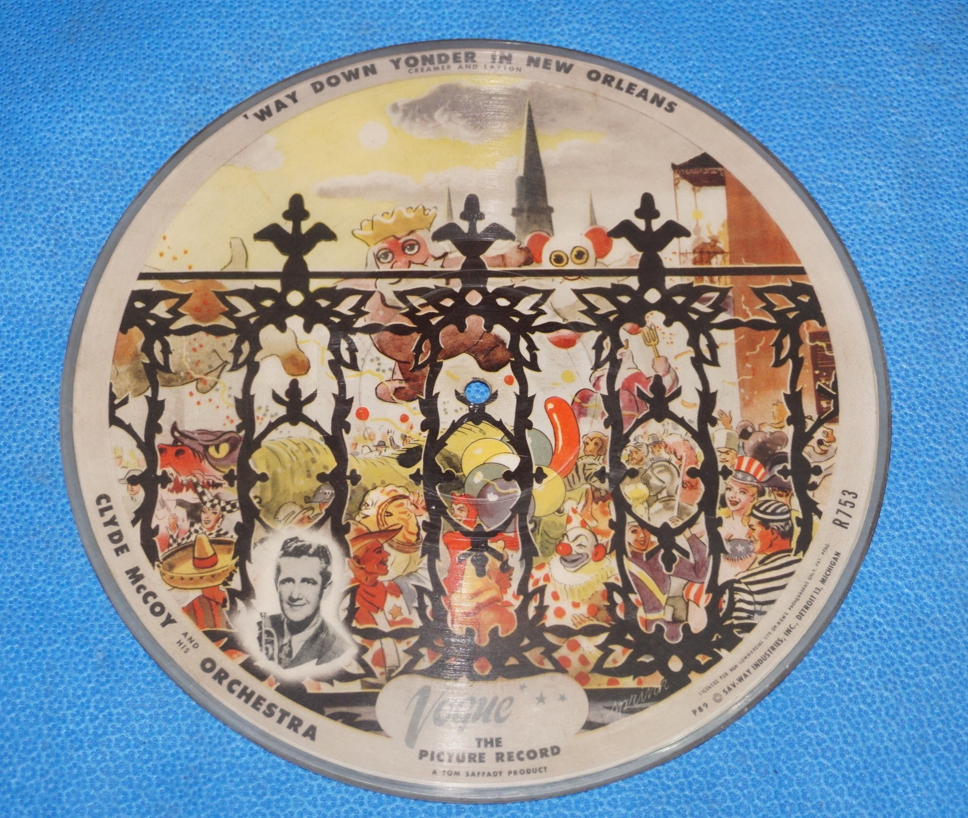 78 Vogue Picture Record - Clyde Mccoy and His Orchestra